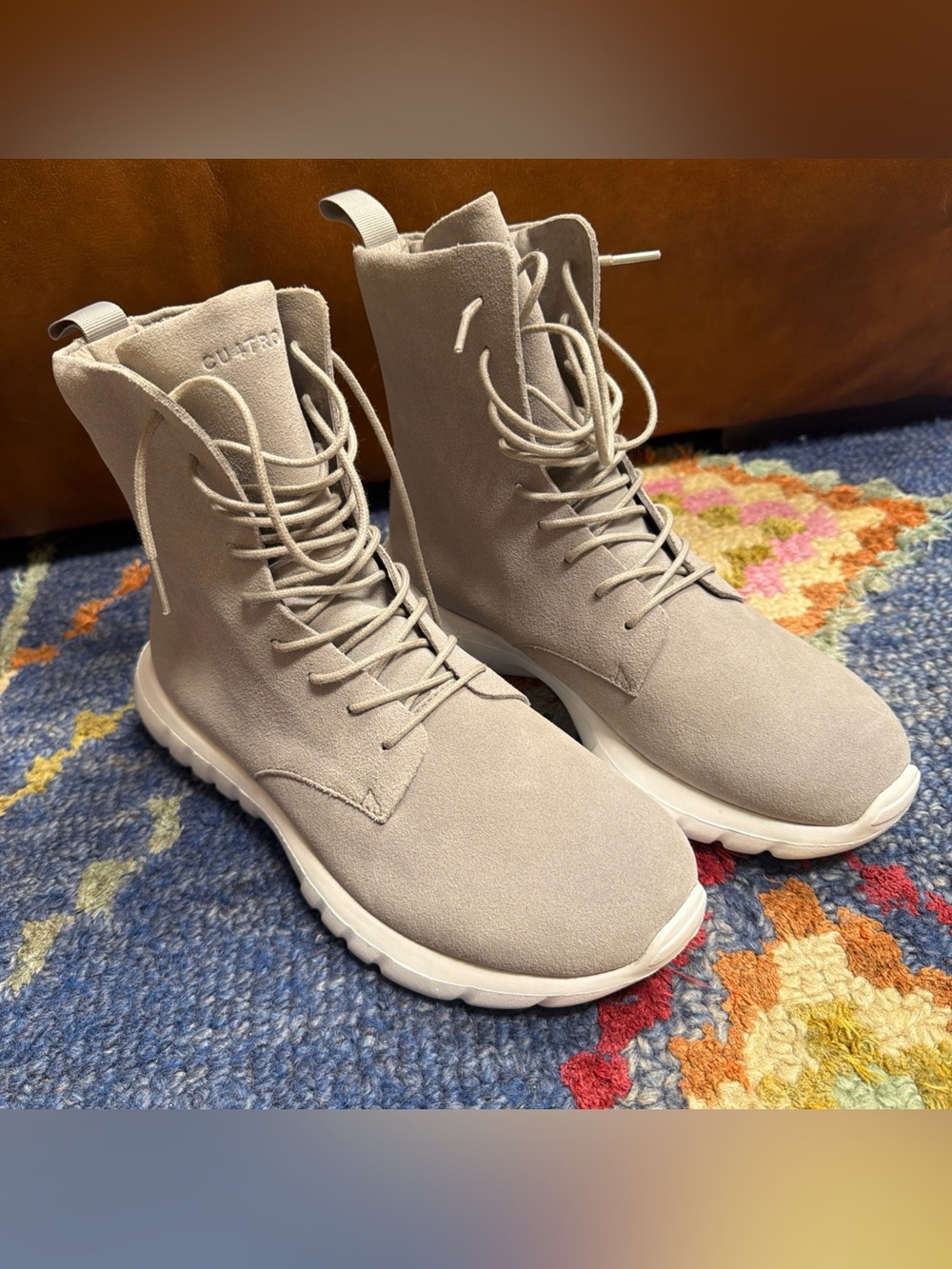CU4TRO Men’s 8 / Women’s 9.5 Gray Suede Lace-Up Boots Shoes NEW